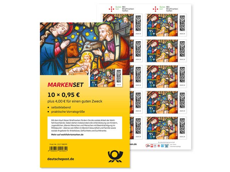 Darstellung von Christi Geburt auf einem Kirchenfenster in der Nikolaus Gallus-Kapelle im Regensburger Alumneum Haus der Kirche